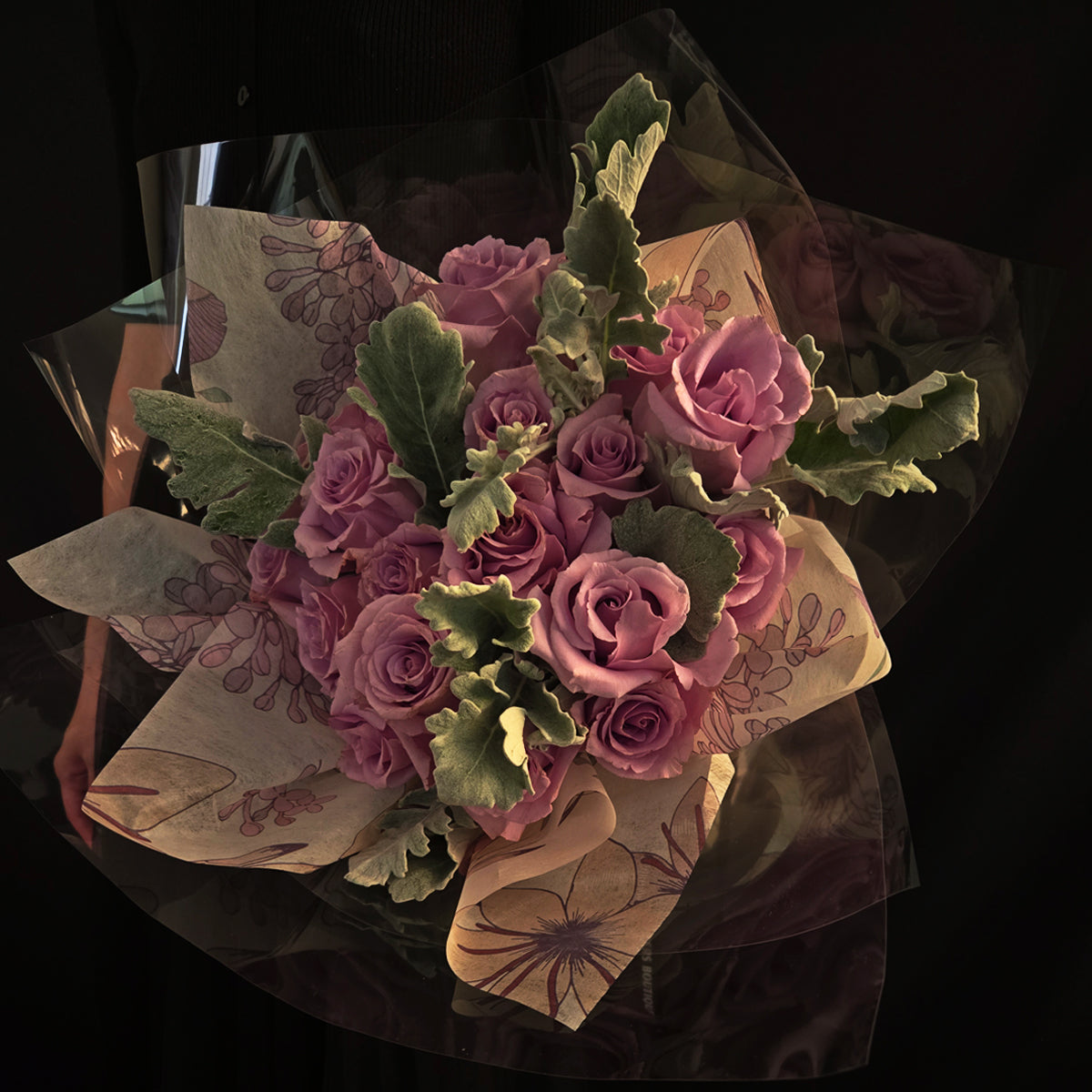 Lavender Dream Whisper – Light Purple Rose & Dusty Miller Bouquet