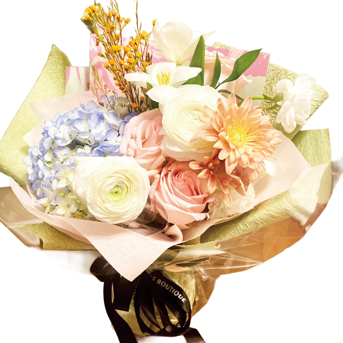 Whispering Dawn – Blue Hydrangea & Blush Rose Bouquet