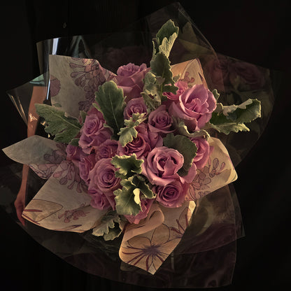 Lavender Dream Whisper – Light Purple Rose & Dusty Miller Bouquet