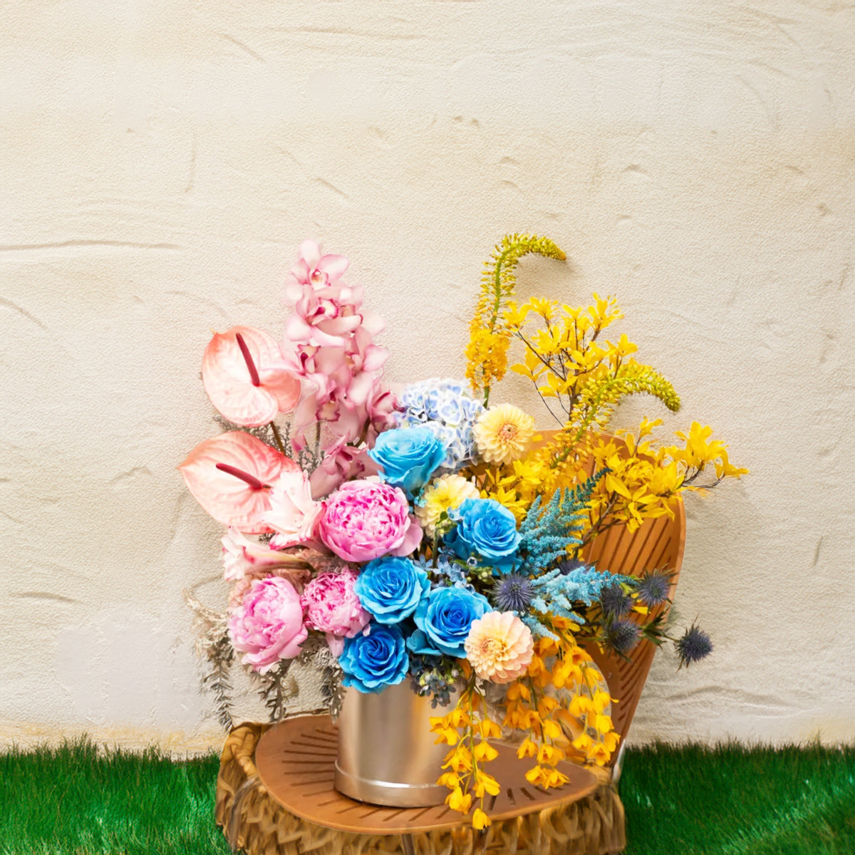 Aurora Bloom Symphony – Blue Roses, Peonies & Orchids in Silver Hug Bucket