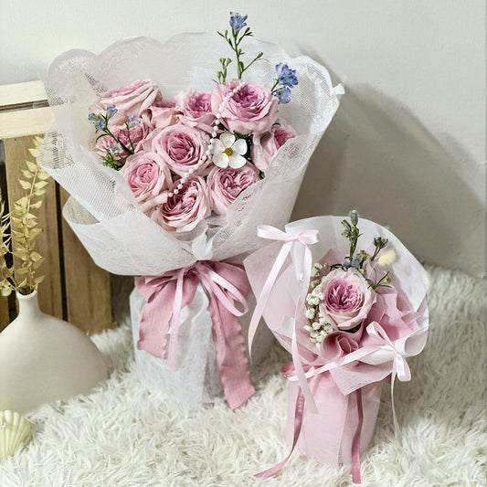 Breeze Whispers – Pink Garden Rose Bouquet