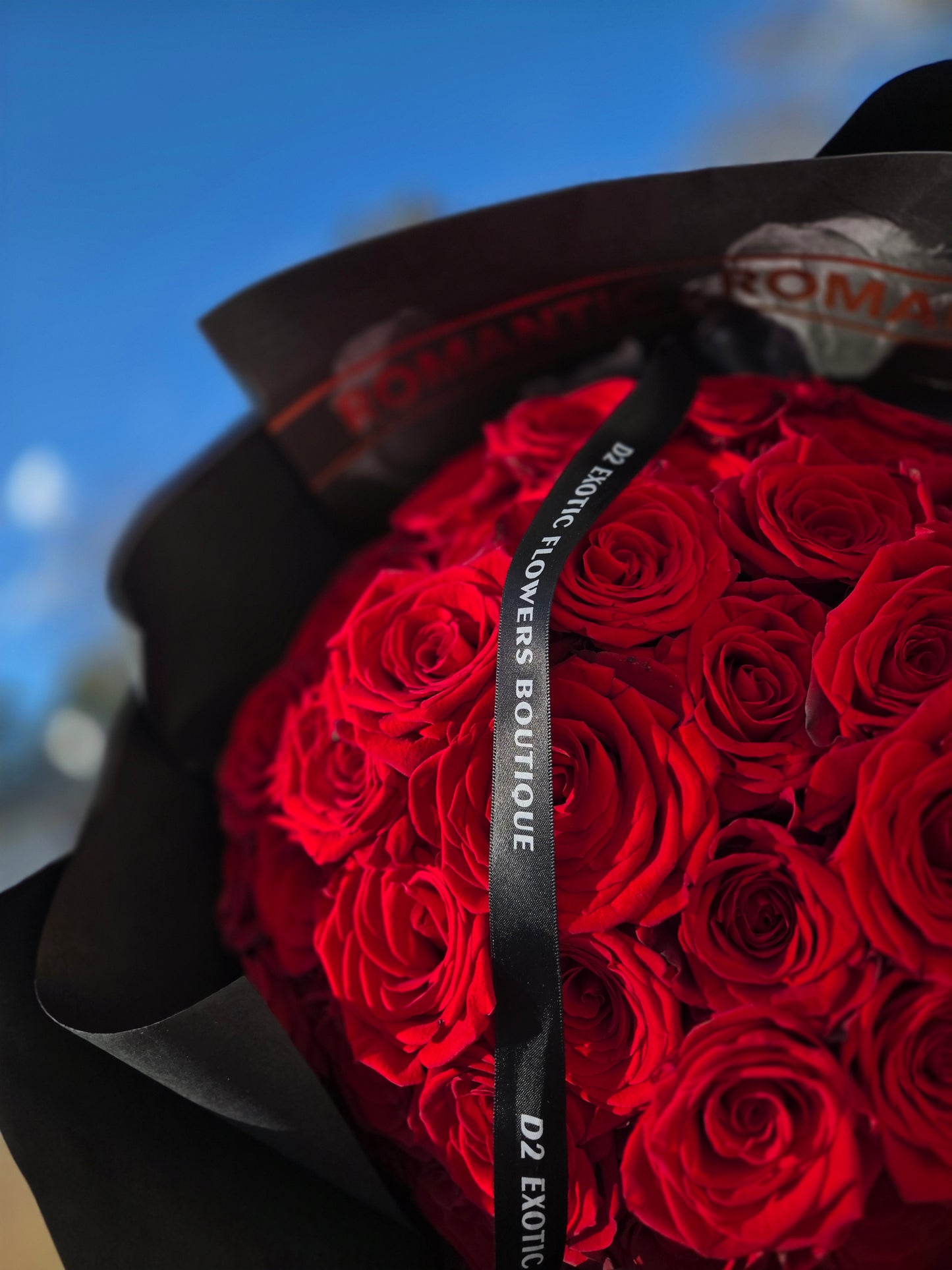 🌹 Exclusive Valentine’s Luxury Rose Pre-order 🌹