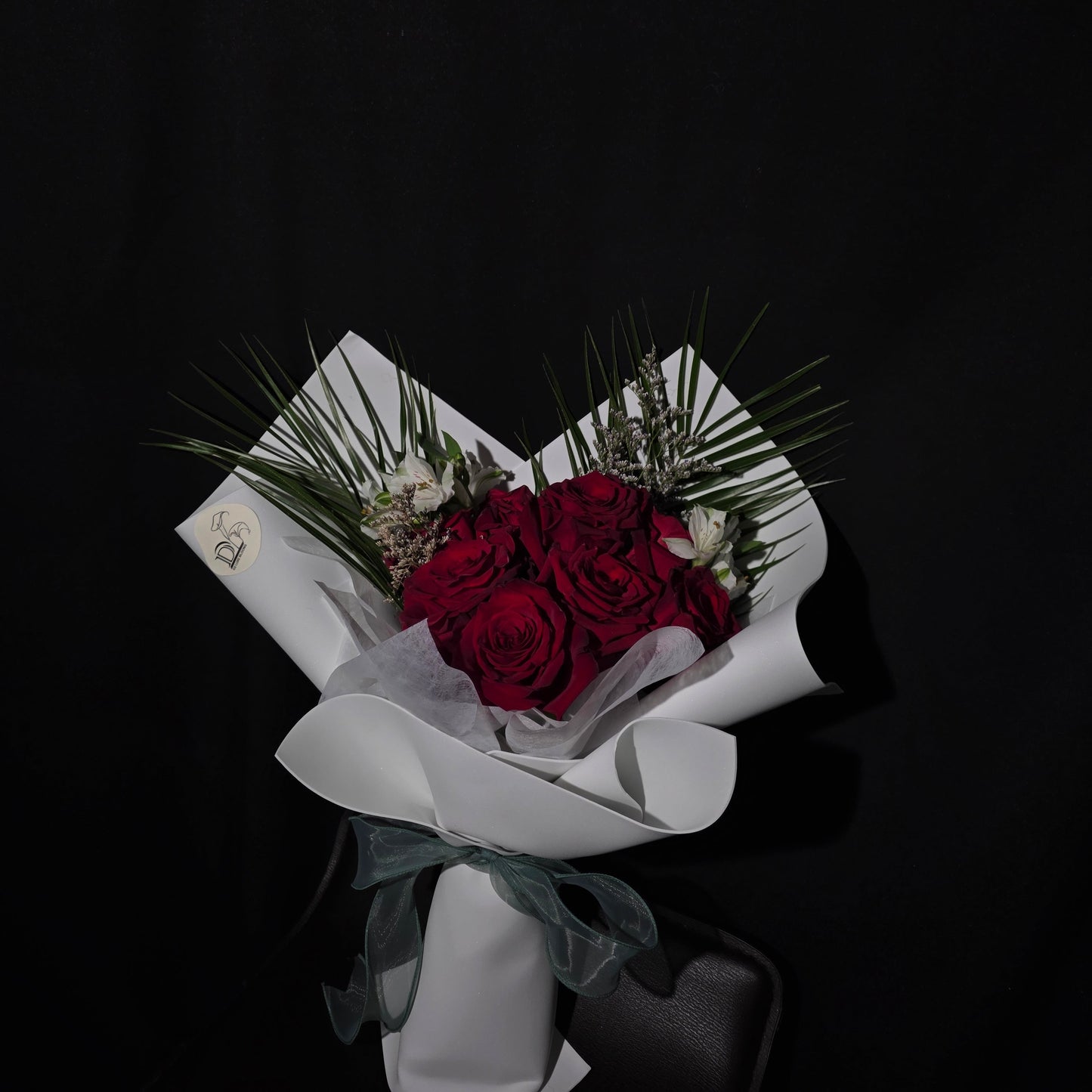 Forever Yours – Signature Rose Bouquet