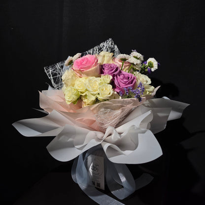 Sweet Harmony – Signature Mixed Rose Bouquet