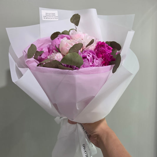 Peony Dream – Premium Peony Bouquet